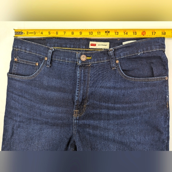 Wrangler Slim Straight Jeans, Men 36 x 32, 5-Pocket Med Wash High Rise - A25 - Picture 7 of 14
